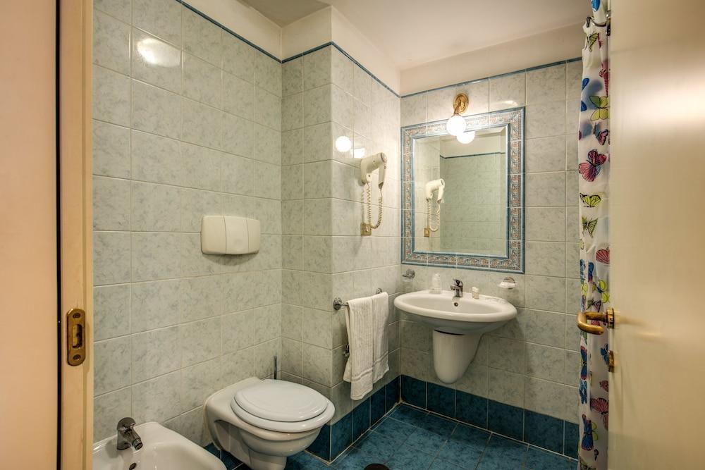 Hotel Laura Roma Ngoại thất bức ảnh