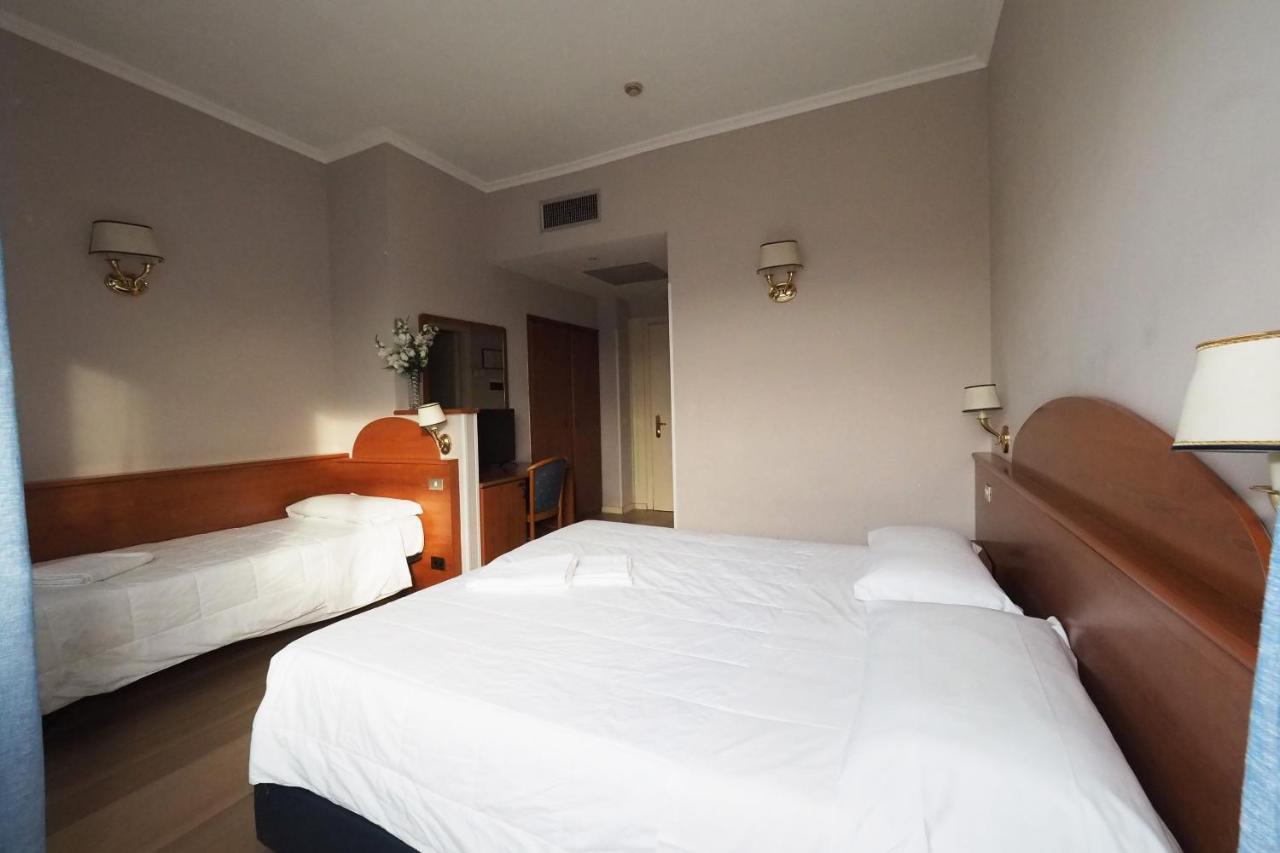 Hotel Laura Roma Ngoại thất bức ảnh