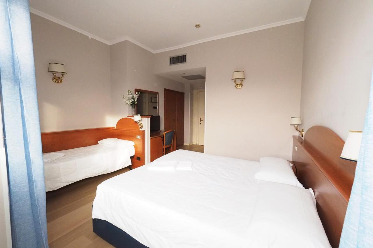 Hotel Laura Roma Ngoại thất bức ảnh