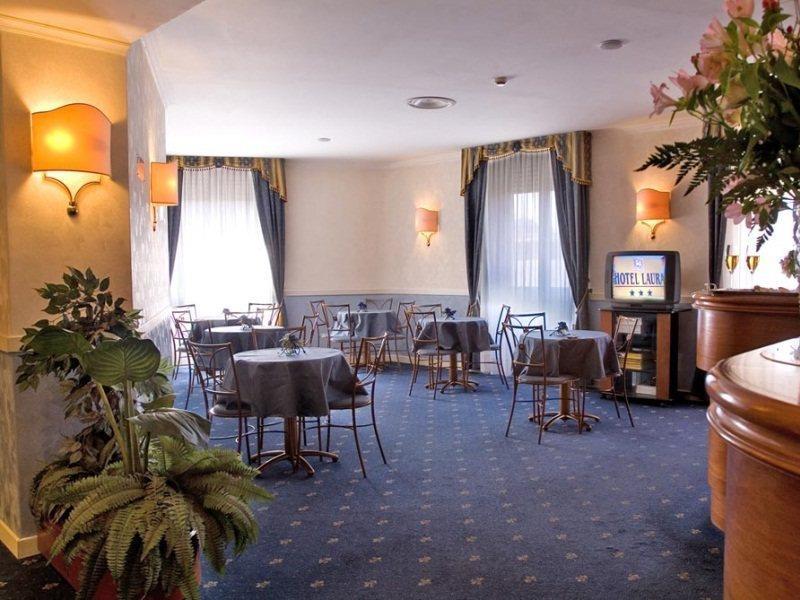 Hotel Laura Roma Ngoại thất bức ảnh