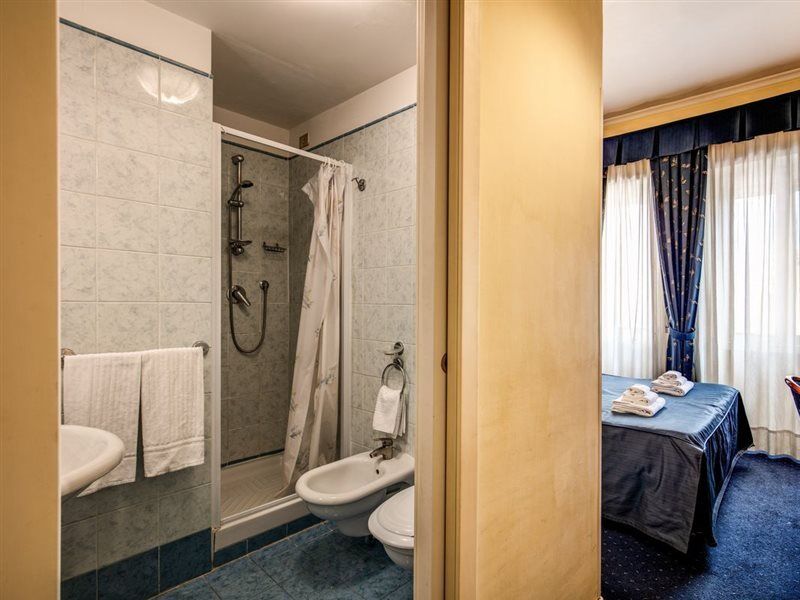 Hotel Laura Roma Ngoại thất bức ảnh