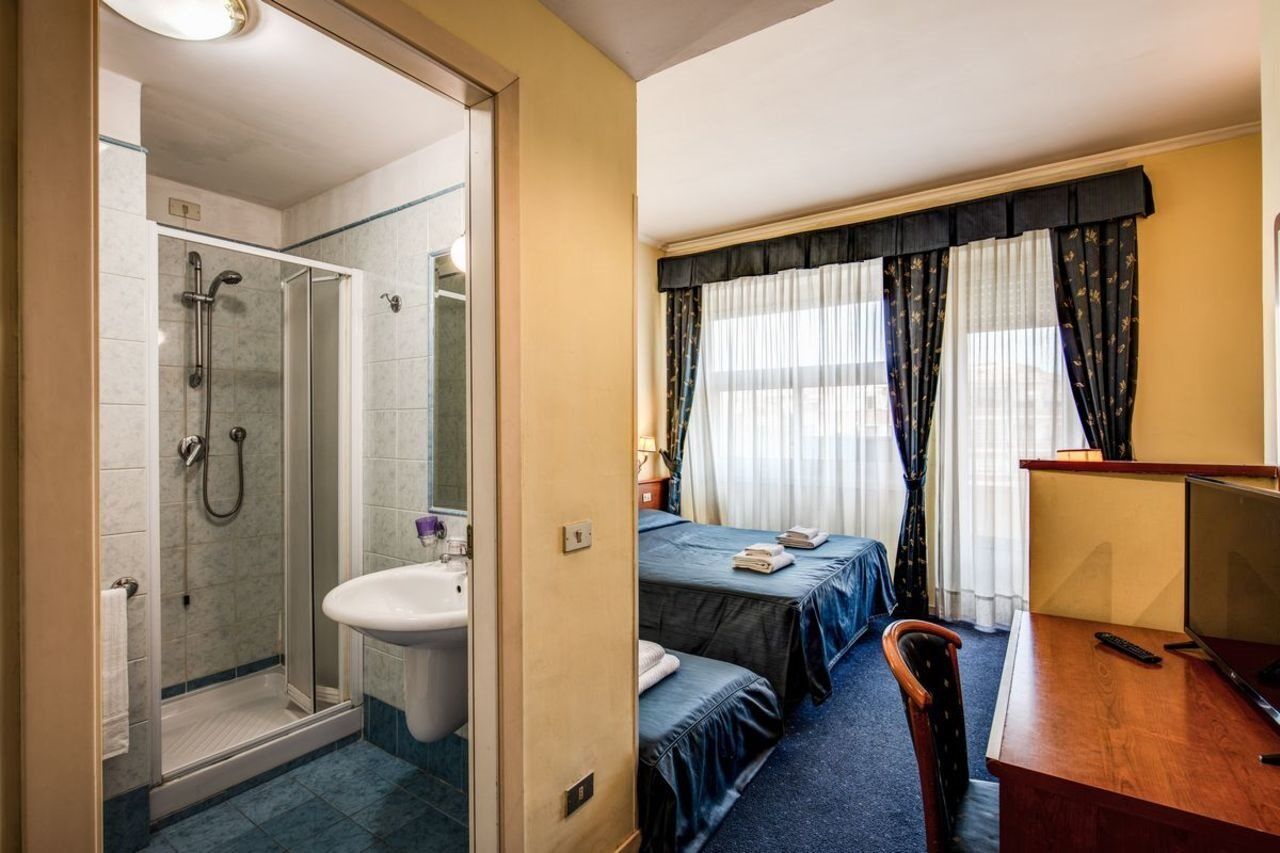 Hotel Laura Roma Ngoại thất bức ảnh