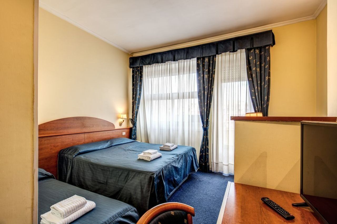 Hotel Laura Roma Ngoại thất bức ảnh